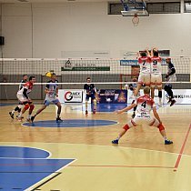 Rieker UJS Komárno - VK OSMOS Prievidza