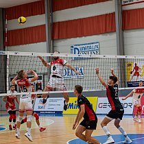 Rieker UJS Komárno - ŠŠ volejbal Trenčín
