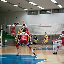 Rieker UJS Komárno - VK KDS Šport Košice
