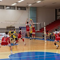 Rieker UJS Komárno - VK KDS Šport Košice