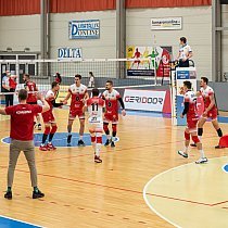 Rieker UJS Komárno - VK MIRAD UNIPO Prešov