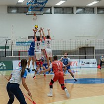 RIEKER UJS Komárno - VKP Bratislava